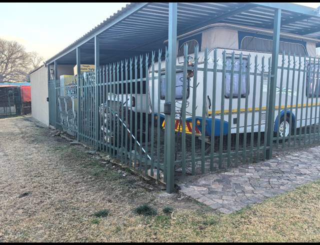 4 BEDROOM HOUSE FOR SALE IN WITHOK ESTATE
